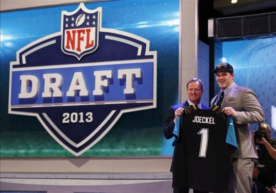 American Football team the Jacksonville Jaguars have announced that they are to renovate their EverBank Field stadium in Florida.