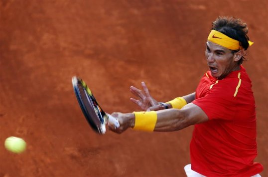 Spain have taken a 2-0 lead in their Davis Cup World Group play-off against Ukraine.