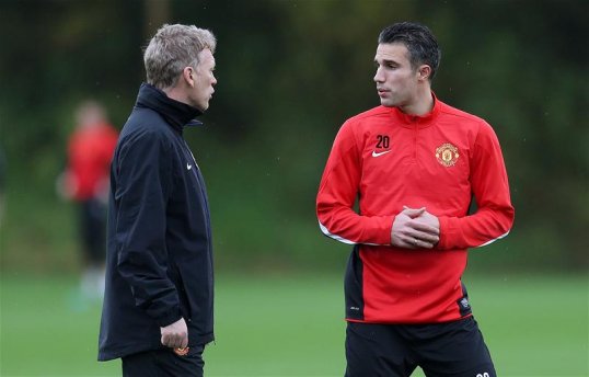 Robin van Persie has passed a late fitness check ahead of Manchester United's encounter with Stoke to confirm a place in David Moyes' starting eleven.