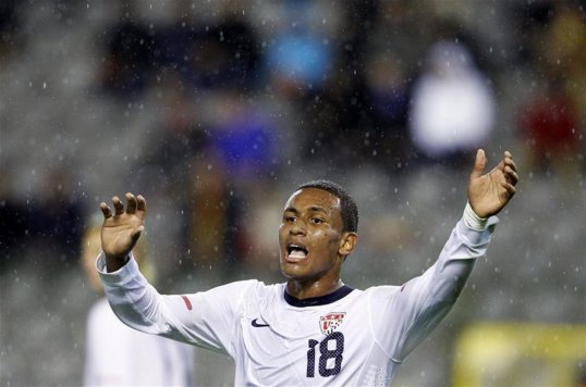 Stoke City boss Mark Hughes has confirmed that American striker Juan Agudelo will arrive at the Britannia Stadium in January.