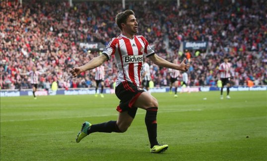 Sunderland manager Gus Poyet has handed Fabio Borini a starting role ahead of their Premier League clash with Hull City.