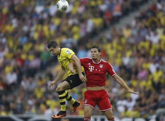 Borussia Dortmund have won the German Supercup after a 4-2 win over rivals Bayern Munich in a scintillating encounter at the Signal Iduna Park.