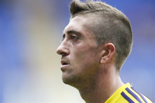 Swansea City midfielder Pablo Hernandez is planning a fiesta at the Mestalla when he faces former club Valencia next week.