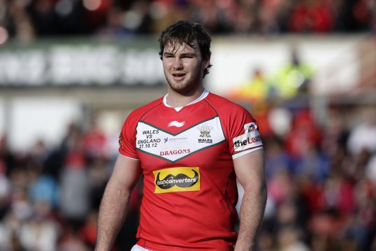 Bradford Bulls forward Ben Evans faces up to four months on the side-lines after undergoing surgery.