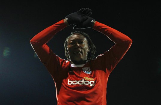 Former West Bromwich Albion midfielder Somen Tchoyi is in training with rivals Wolverhampton Wanderers.