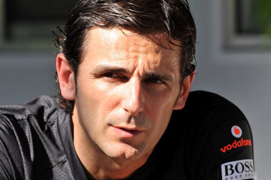 HRT driver Pedro de la Rosa is “not confident” that his team will make the 107 per cent qualifying margin at the United States Grand Prix.