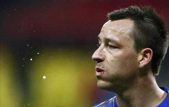 Chelsea captain John Terry has not ended his international exile and has no plans to do so.