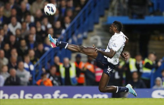 Roberto Mancini is thought to have earmarked Tottenham Hotspur striker Emmanuel Adebayor as his first signing once he takes over at Galatasaray.