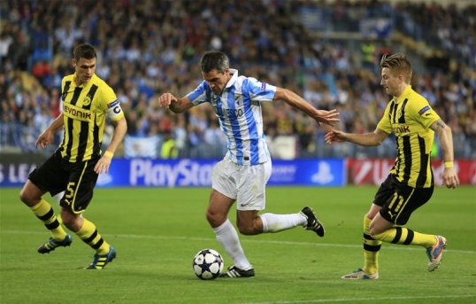 Málaga midfielder Jérémy Toulalan has insisted that he has no plans to leave the Spanish club despite rumours that they will be offloading a number of players this summer.