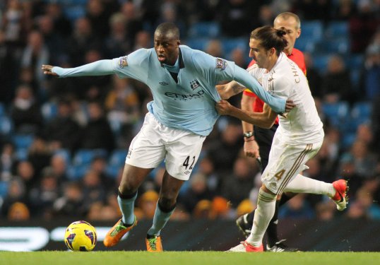 Ivory Coast and Manchester City midfielder Yaya Touré has been named as the African Footballer of the Year for 2012.