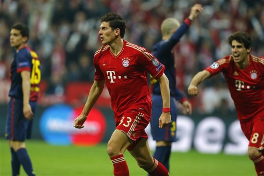 Bayern Munich chief executive Karl-Heinz Rummenigge has confirmed Mario Gomez will sign for Italian club Fiorentina.