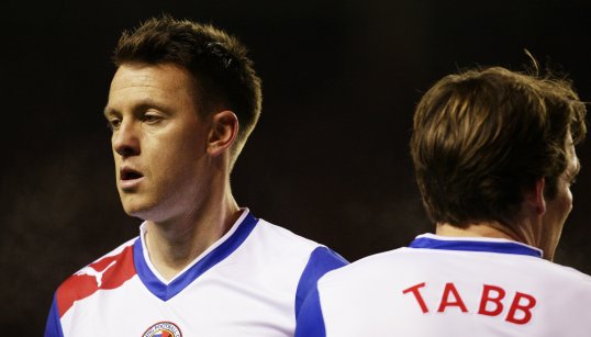 Bristol City are weighing up a swoop for free agent Nicky Shorey.