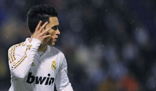 Napoli are set to sign Real Madrid winger Jose Callejon.