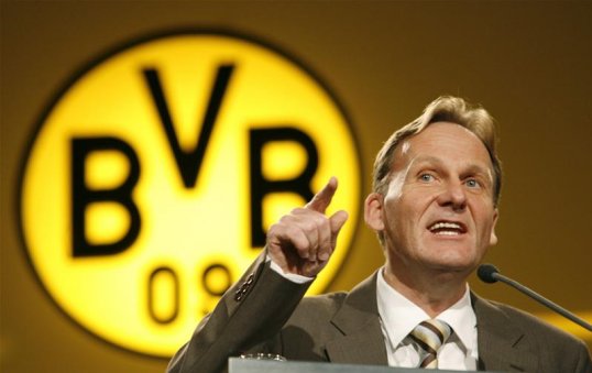 Borussia Dortmund general manager Hans-Joachim Watzke has told the players that they need to improve their performances if they hope to progress in the Champions League.