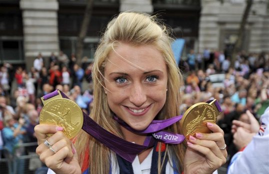 Double Olympic gold medallist Laura Trott narrowly missed out on a podium finish in her first race with Wiggle Honda.