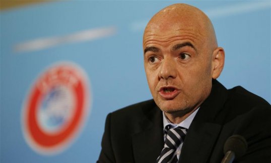 UEFA general secretary Gianni Infantino has said he supports the idea of playing the 2022 World Cup in Qatar, during winter.