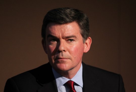 Sports minister Hugh Robertson has written to Uefa president Michel Platini demanding they take tough sanctions against Serbia.