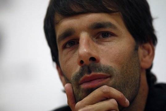 Ruud van Nistelrooy believes the individual class of Robin van Persie and Cristiano Ronaldo will make the difference in the Champions League round of 16 tie between Manchester United and Real Madrid.