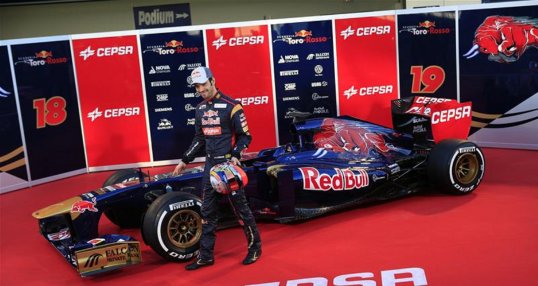 Toro Rosso driver Jean-Éric Vergne has said the new Pirelli tyres resemble