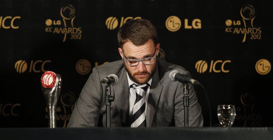 New Zealand all-rounder Daniel Vettori is unlikely to feature in the forthcoming series against England due to his Achilles injury.