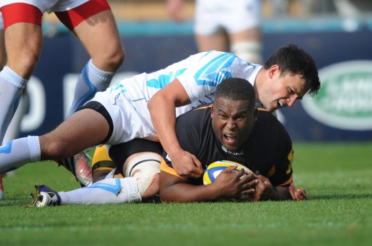 London Wasps props Simon McIntyre and Alec Hepburn have extended their contracts with the Black and Golds.