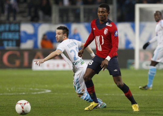 Lille forward Salomon Kalou says he is happy at the French club but is unsure whether he will stay during next month's transfer window.