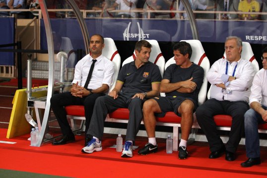 Barcelona manager Tito Vilanova has equalled the club’s record of six victories and a draw in the opening games of a season.