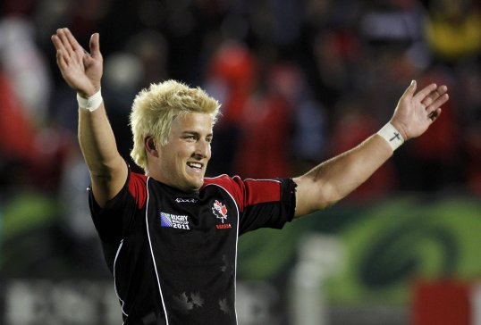 Glasgow warriors centre DTH van der Merwe has agreed a two year extension with the Pro12 club.