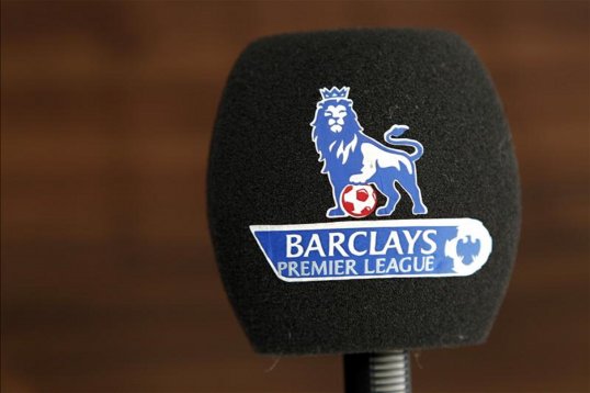 Sports commentator Tony Gubba has died at the age of 69 following a short illness, his family have announced.