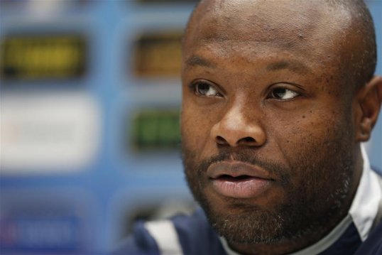 Tottenham Hotspur defender William Gallas has insisted that his side will not be aiming for a 0-0 draw when they meet Olympique Lyonnais in the Europa League on Thursday.