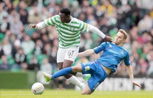 Celtic midfielder Victor Wanyama said he wants to stay in Glasgow and win the treble with the Bhoys.