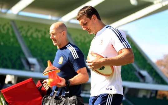 British and Irish Lions captain Sam Warburton is close to full-fitness after taking part in a light training session on Tuesday.
