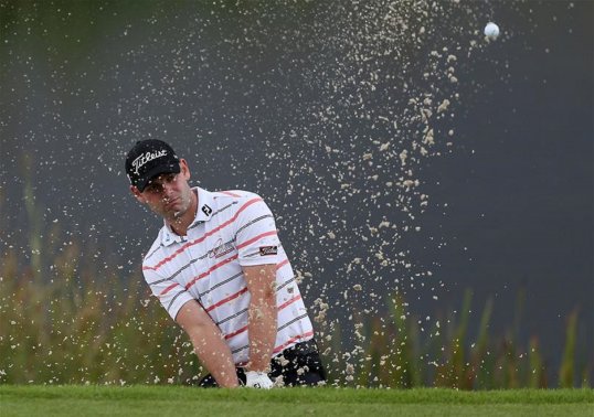 Brit Paul Waring looks likely to record his first victory on the European Tour following two late birdies in the third round of the Portugal Masters.