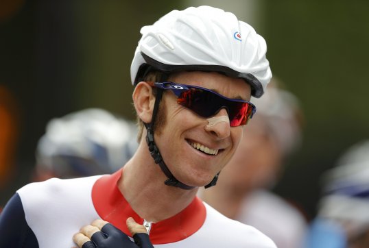 Tour de France champion Bradley Wiggins has been named Sportsman of the Year by the Sports Journalists Association.