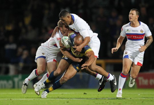 Wakefield Trinity Wildcats have signed Australian prop Justin Poore on a two-year contract from Parramatta Eels.