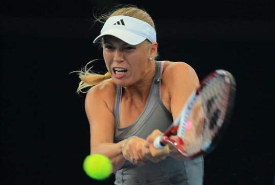 Caroline Wozniacki has been surprisingly beaten in her first appearance at the Brisbane International today by Kazakhstan’s Ksenia Pervak.
