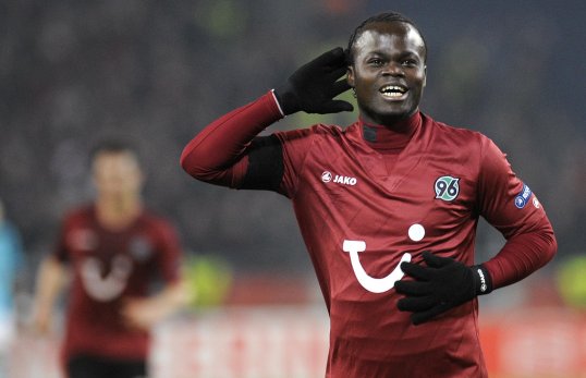 Hannover striker Didier Ya Konan has put Sunderland and Wigan Athletic on red-alert – by revealing he would love to play in the Premier League.
