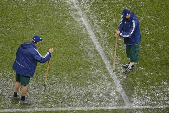 Leyton Orient's Boxing Day match against Swindon Town in League One and AFC Wimbledon’s League Two game with Northampton have been postponed.