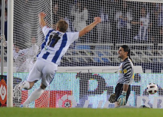 Real Sociedad miidfielder David Zurutuza has played down talk of the Basque team qualifying for the Europa League at the end of the season as